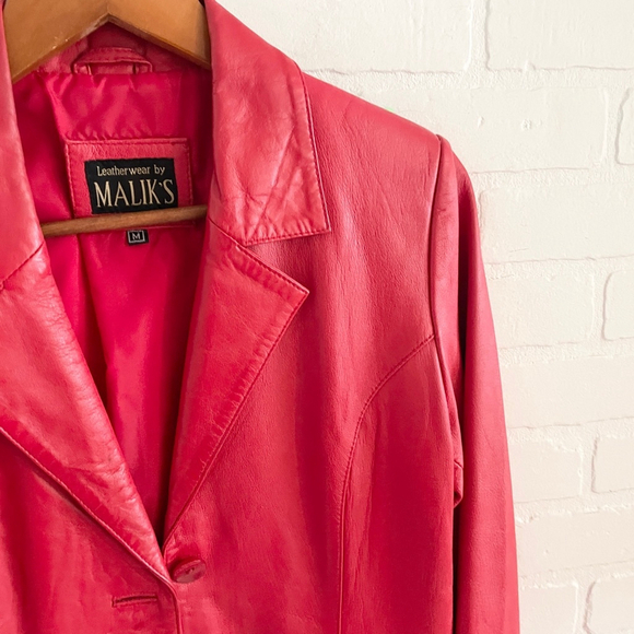 Vintage Red Leather Blazer Fitted Buttery Soft Statement Jacket Sz M - Picture 8 of 15